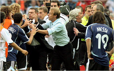 Nasty Scenes between German manager Klinsmann and the Argentine players as the young Messi watches on. (FIFA WC Wuarter-Final, 2006)